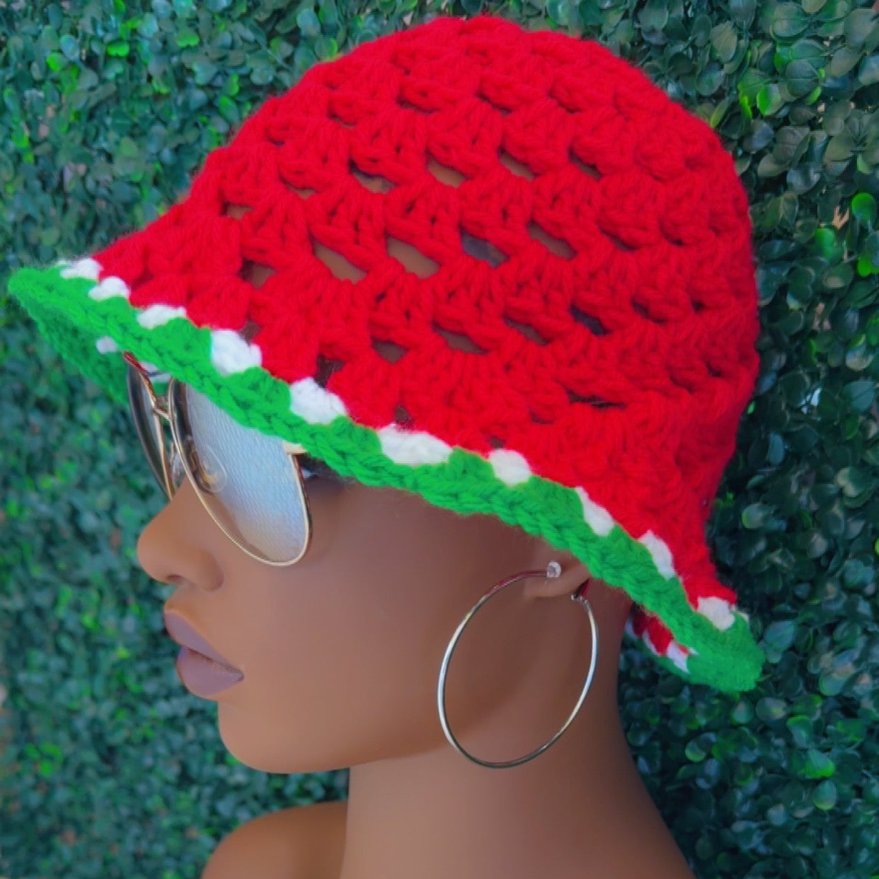 Color: Watermelon basic